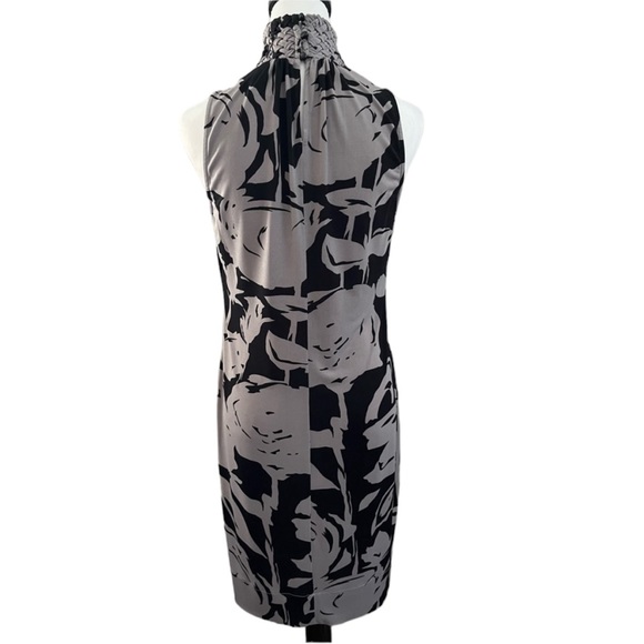 Taylor Mock Neck Fitted Dress Size 8 - Picture 3 of 8